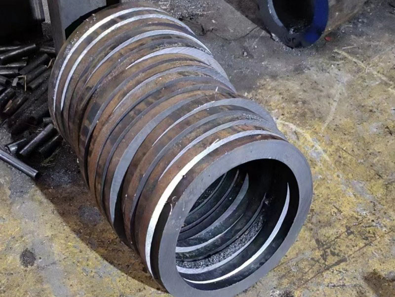 康定30CrMo无缝钢管切割