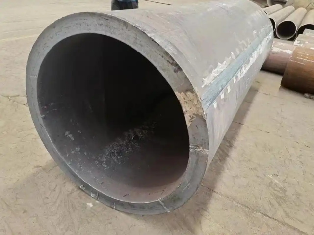 康定30CrMo大口径无缝钢管