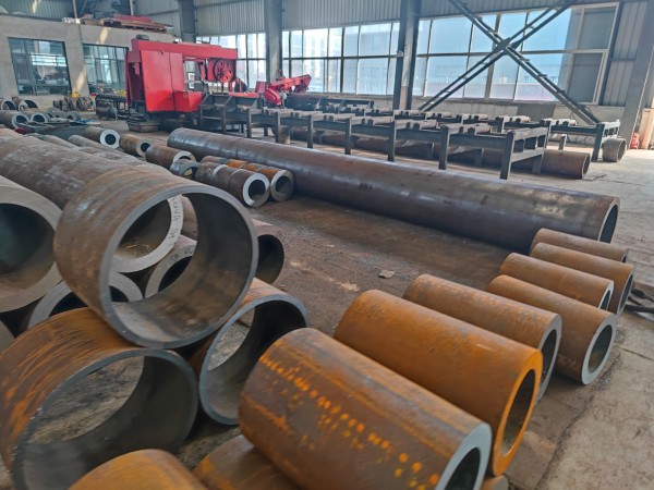 康定康定康定42CrMo无缝钢管厂家 现货库存 可零切零售非标定做 康定康定康定42CrMo无缝钢管厂家 现货库存 可零切零售非标定做